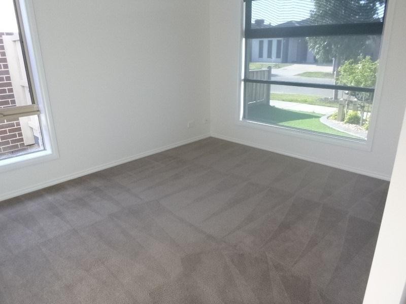 70 Frankland Street, Clyde North VIC 3978