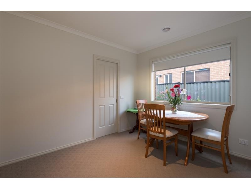 12 Superior Waters, Pakenham VIC 3810