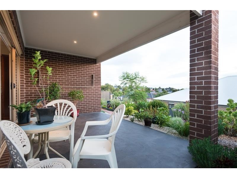 12 Superior Waters, Pakenham VIC 3810