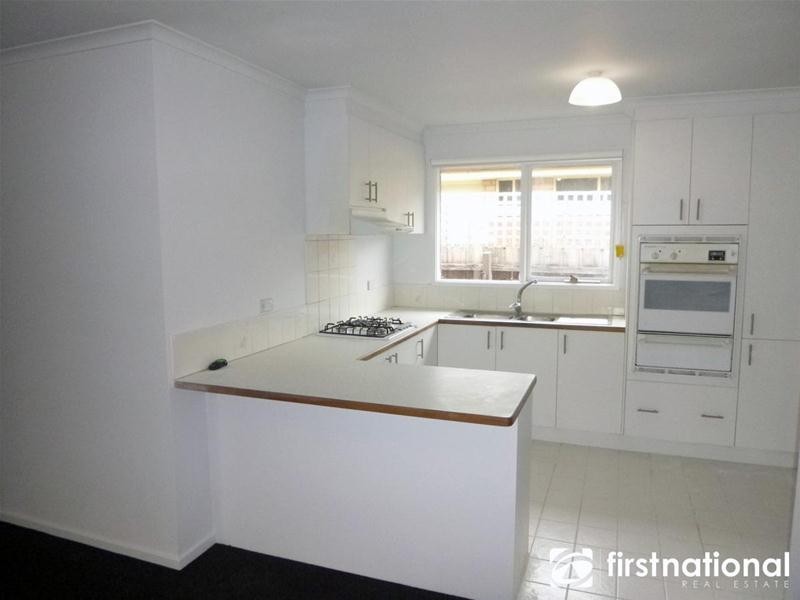 48 Tarcoola Drive, Narre Warren VIC 3805