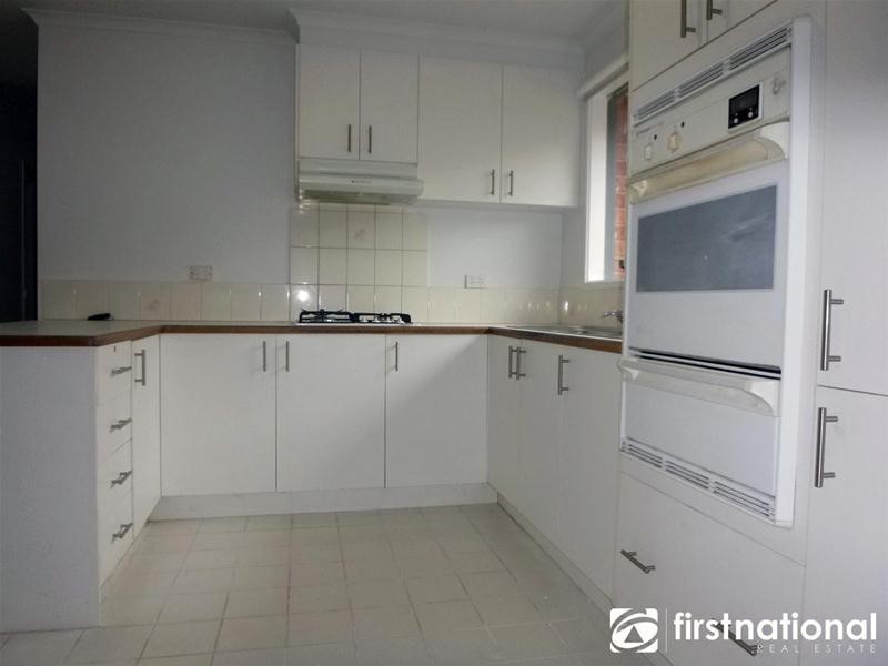 48 Tarcoola Drive, Narre Warren VIC 3805