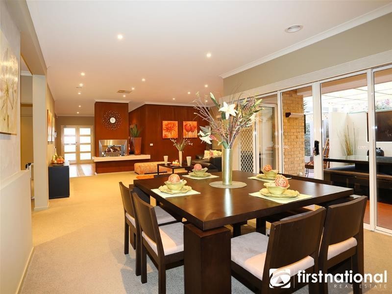 24 Montpelier Drive, Berwick VIC 3806