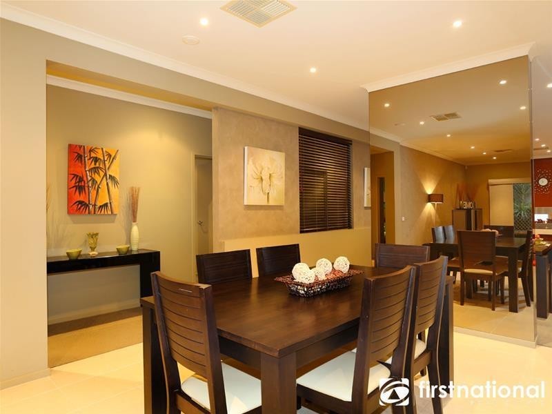 24 Montpelier Drive, Berwick VIC 3806