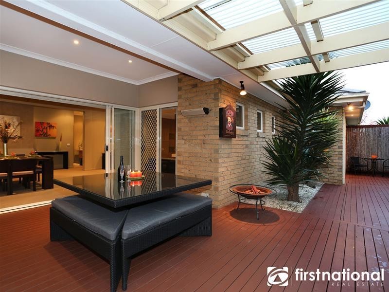 24 Montpelier Drive, Berwick VIC 3806