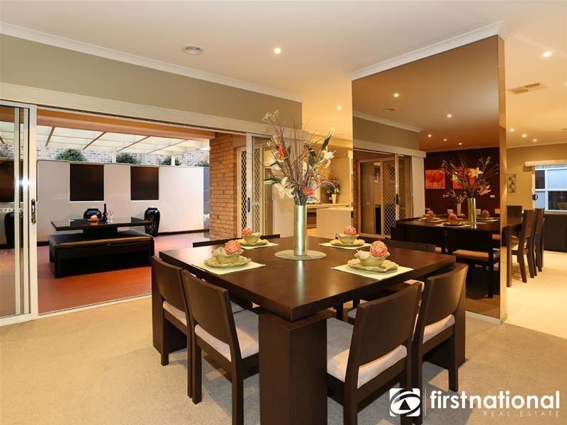 24 Montpelier Drive, Berwick VIC 3806