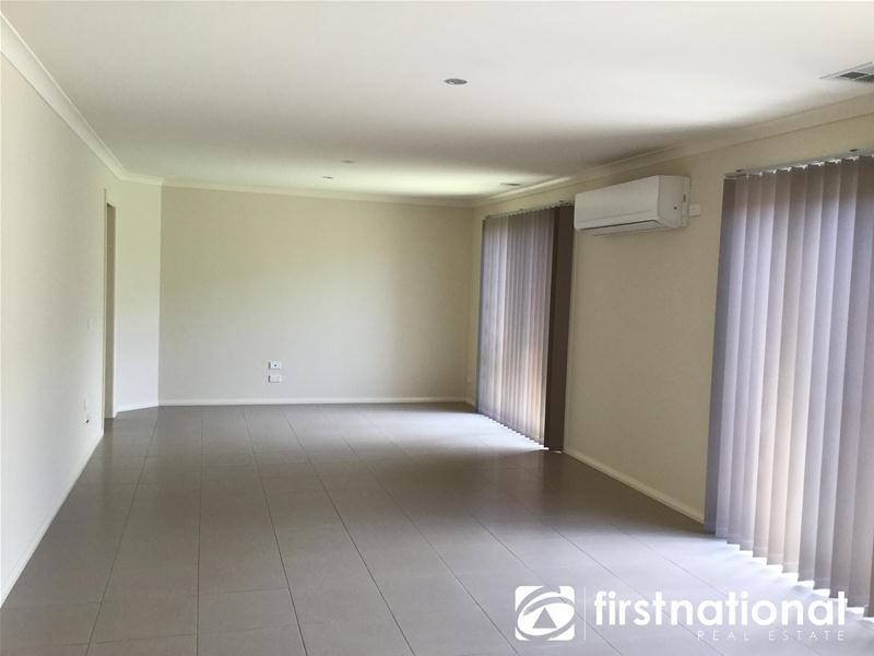 36 Salvia Avenue, Pakenham VIC 3810