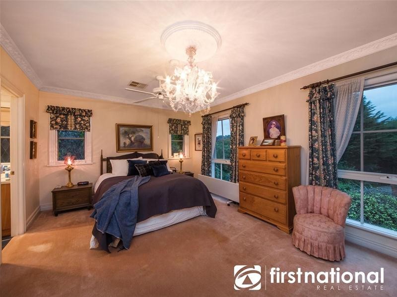 135 King Road, Harkaway VIC 3806