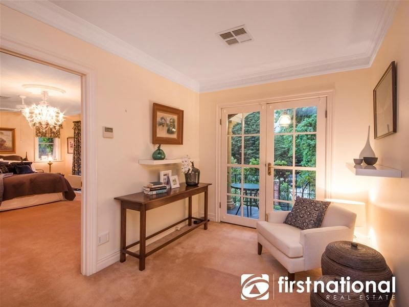 135 King Road, Harkaway VIC 3806