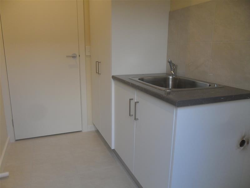 1A Thomas Street, Pakenham VIC 3810