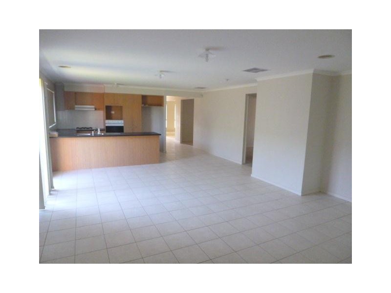 1 Eureka Crescent, Narre Warren South VIC 3805