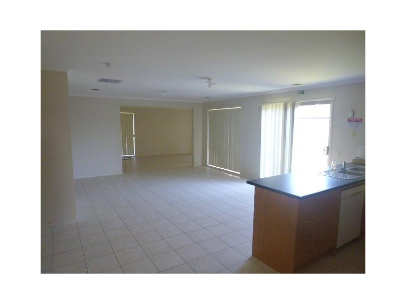 1 Eureka Crescent, Narre Warren South VIC 3805