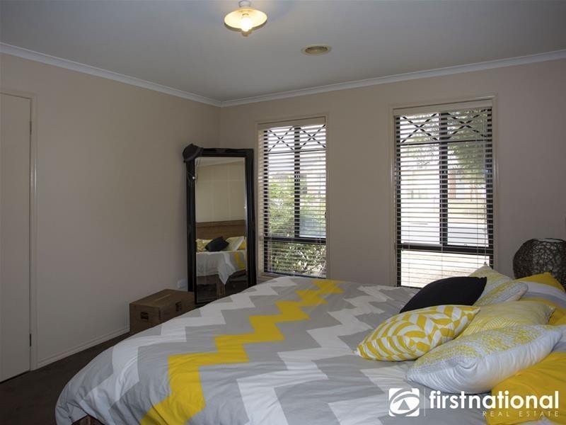 10 Barwon Drive, Pakenham VIC 3810