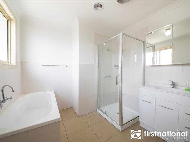 6/27-33 Coral Drive, Hampton Park VIC 3976