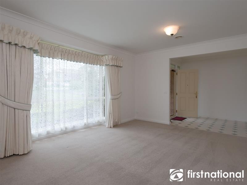 1/1 Scanlan Street, Berwick VIC 3806