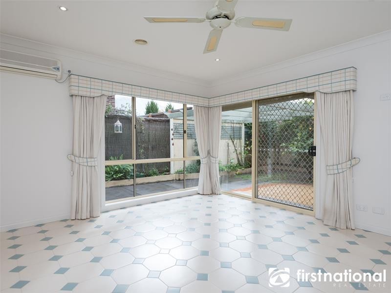 1/1 Scanlan Street, Berwick VIC 3806