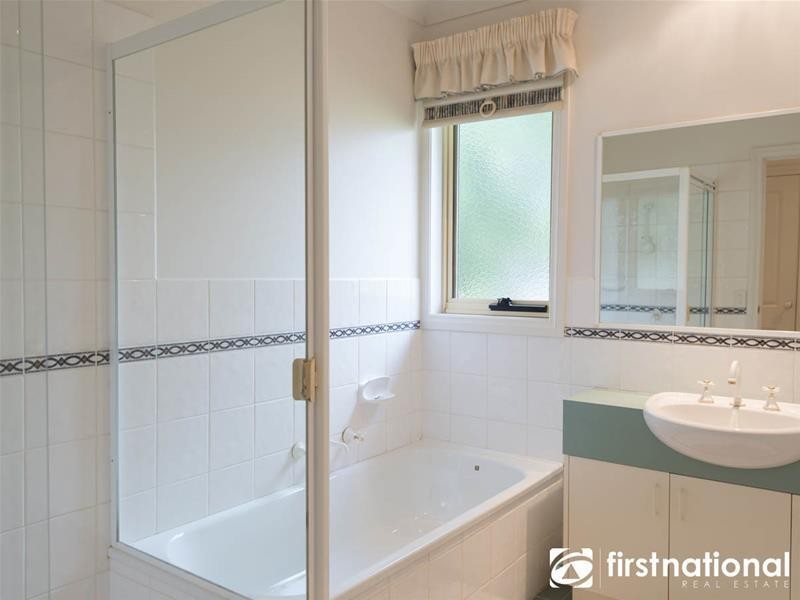 1/1 Scanlan Street, Berwick VIC 3806