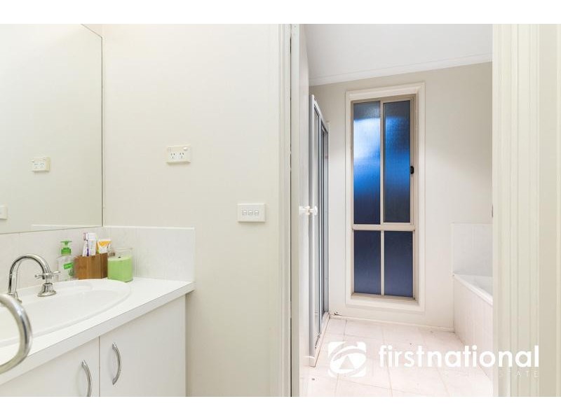 15 Kelly Court, Pakenham VIC 3810