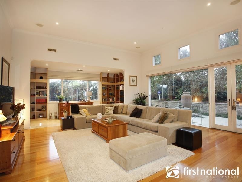 10 Rosemary Court, Berwick VIC 3806