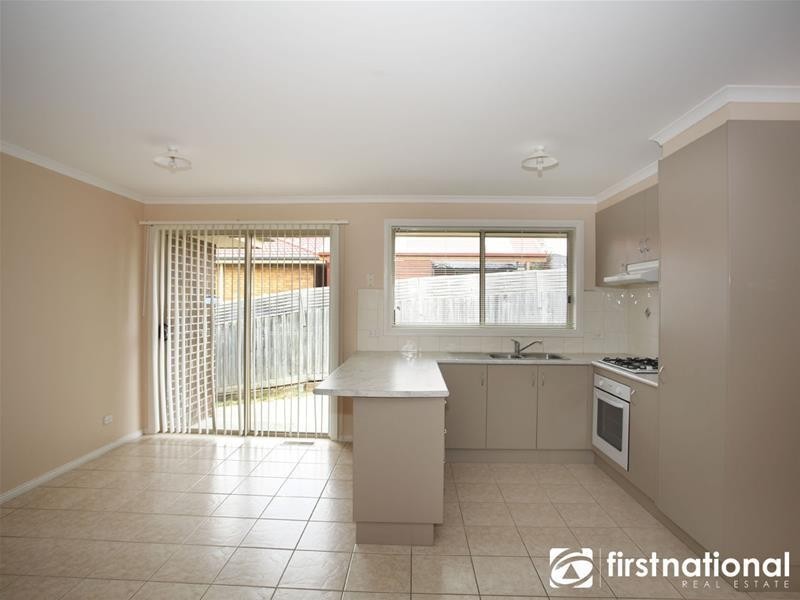 31 Riviera Drive, Pakenham VIC 3810