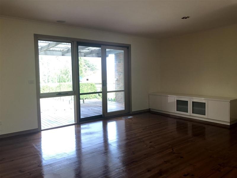 5 Mary Court, Berwick VIC 3806