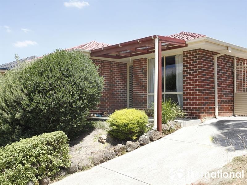 154 Manna Gum  Drive, Pakenham VIC 3810