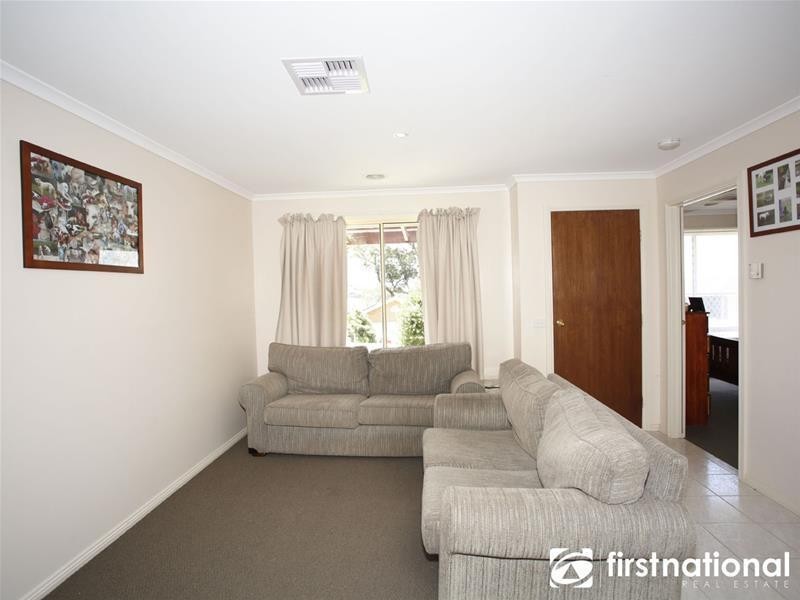 154 Manna Gum  Drive, Pakenham VIC 3810