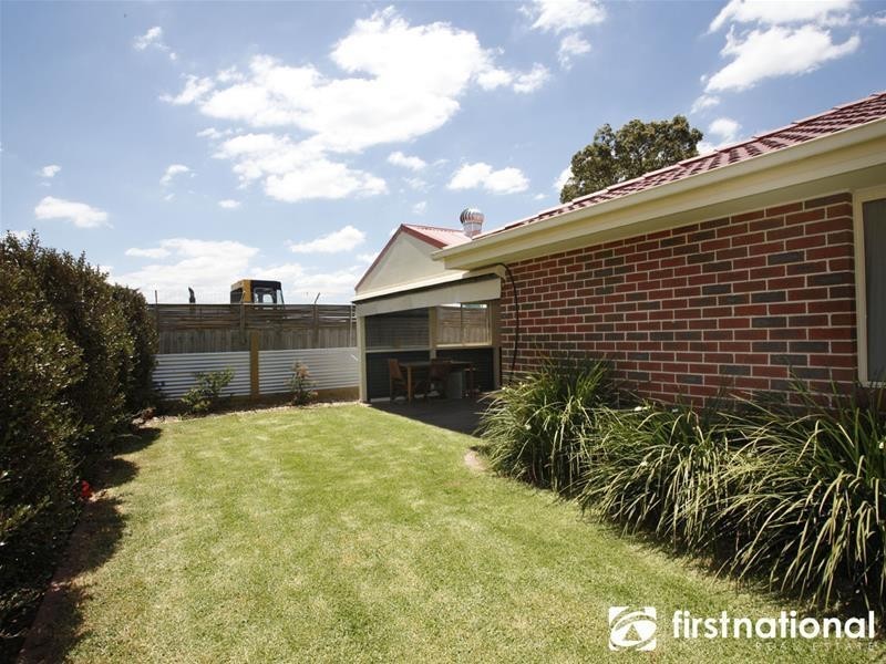 154 Manna Gum  Drive, Pakenham VIC 3810