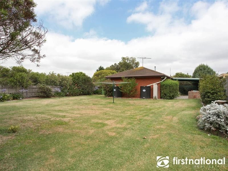 43 Kingston  Avenue, Pakenham VIC 3810