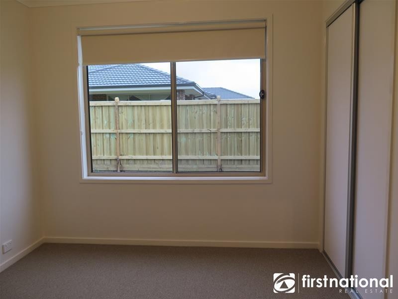 39 Heathcote Grove, Officer VIC 3809