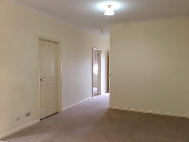 11/21-25 Parkhill Drive, Berwick VIC 3806