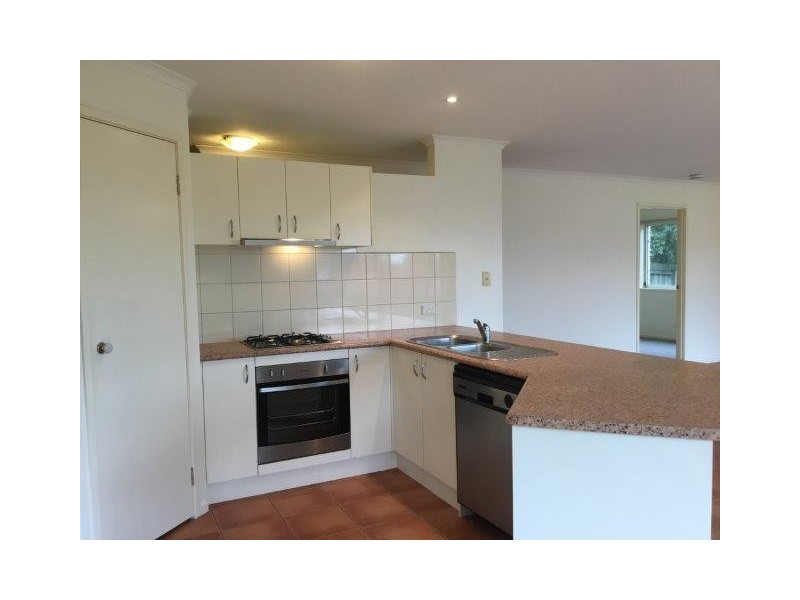 14 Hillrise Close, Narre Warren South VIC 3805