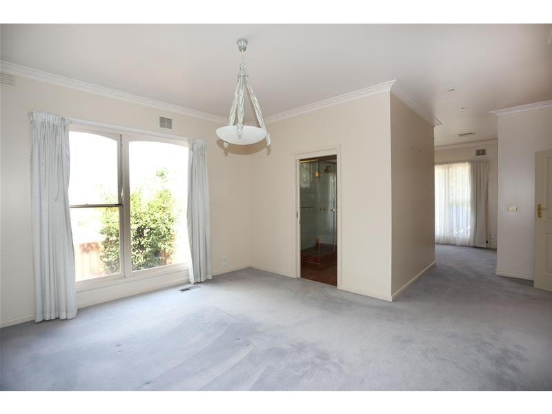 110 Clyde Five Ways Road, Clyde VIC 3978