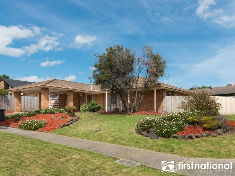 1 Hood Court, Berwick VIC 3806