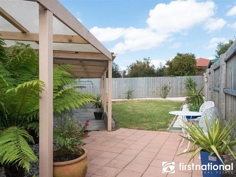 1 Hood Court, Berwick VIC 3806