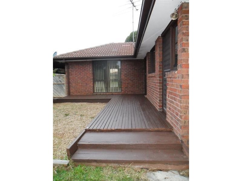 8 Kathleen Court, Beaconsfield VIC 3807