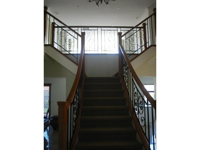 9 Packard Street, Berwick VIC 3806