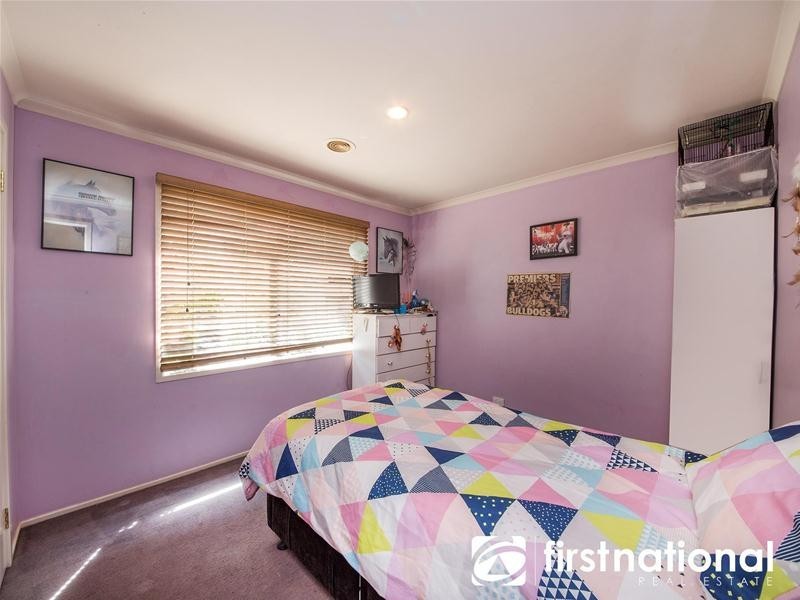 15 Blandford Crescent, Narre Warren South VIC 3805