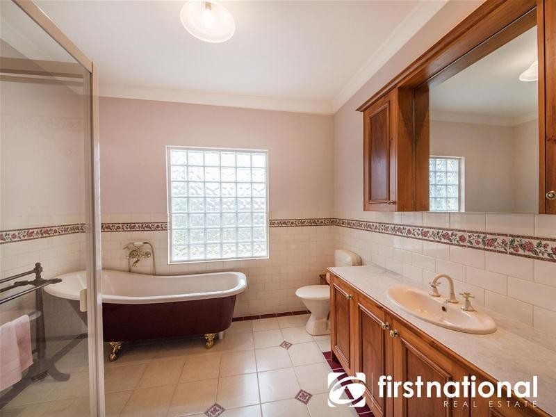 10 Northview Court, Beaconsfield VIC 3807