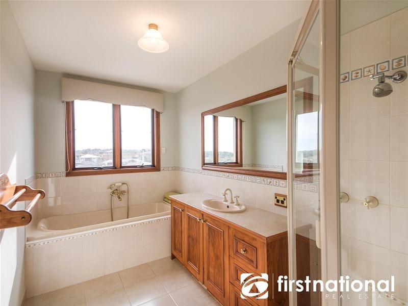 10 Northview Court, Beaconsfield VIC 3807