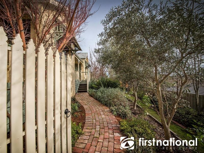 10 Northview Court, Beaconsfield VIC 3807