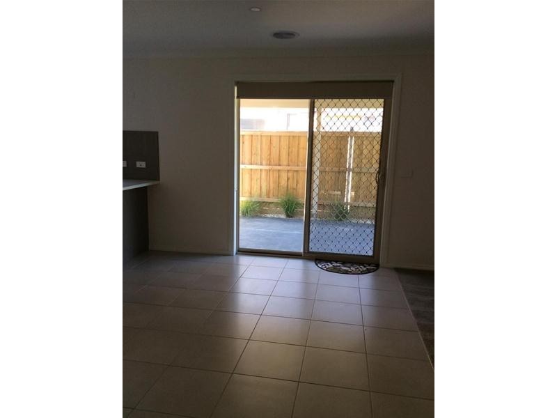 70 Frankland Street, Clyde North VIC 3978