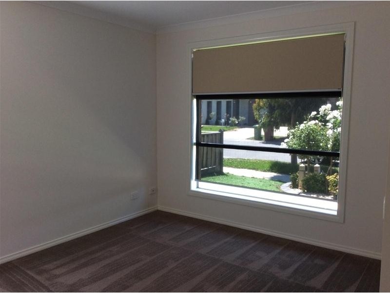 70 Frankland Street, Clyde North VIC 3978