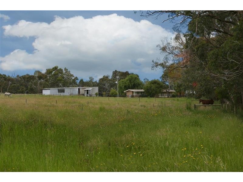 2865 Princes Highway, Garfield North VIC 3814