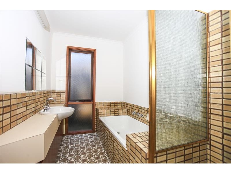 5 Arcadia Avenue, Hallam VIC 3803