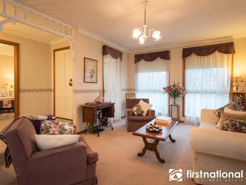 5 Van Der Haar Avenue, Berwick VIC 3806