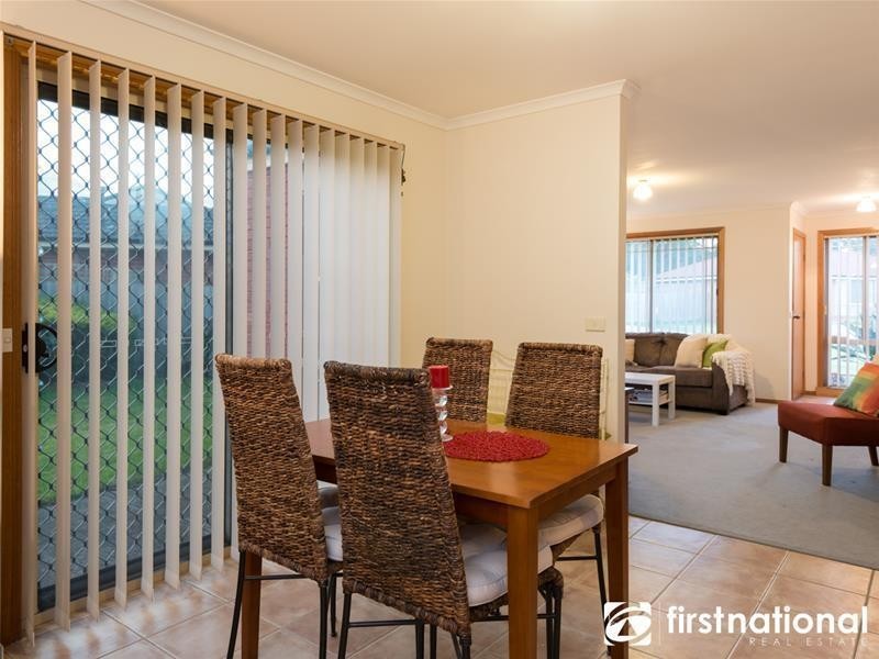 7 Lauren Square, Pakenham VIC 3810