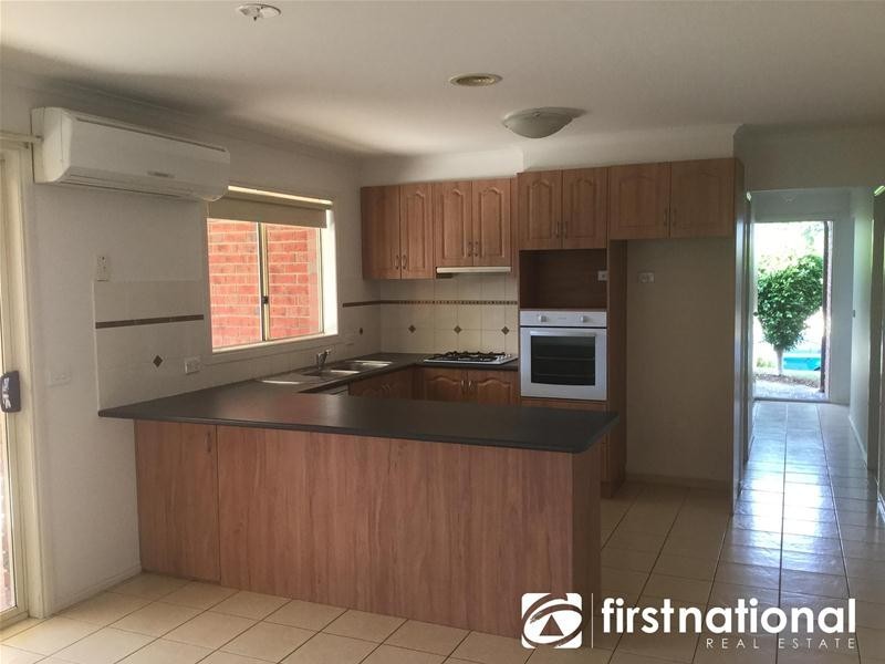 60 Ebony Drive, Pakenham VIC 3810