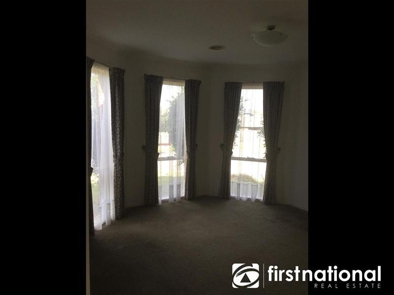 60 Ebony Drive, Pakenham VIC 3810