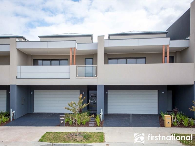 30 Swan Street, Pakenham VIC 3810