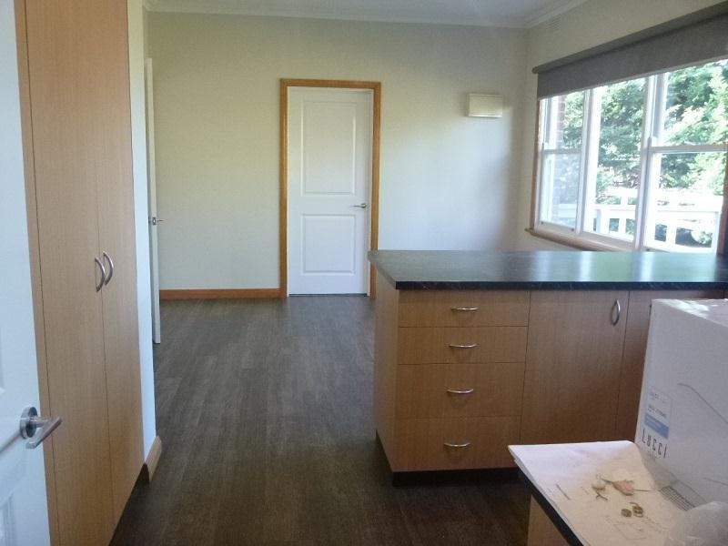 2-4 Carmen Crescent, Narre Warren North VIC 3804